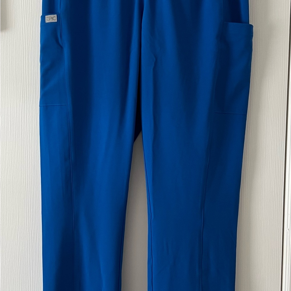 NWOT - Never Worn
Epic Women's Blue Scrub Bottoms